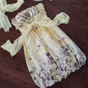 Beautiful dress with handmade details